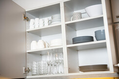 Geschirr - Küche - Appartement Komfort Geschirr - Küche - Appartement Komfort