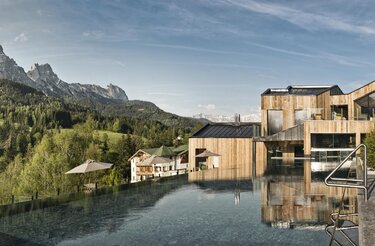 Naturhotel Forsthofgut Hotel In Leogang