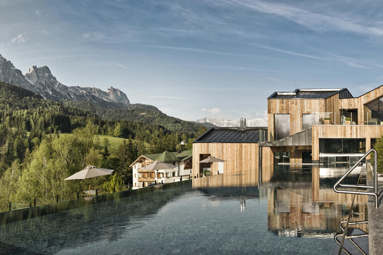Naturhotel Forsthofgut Hotel In Leogang