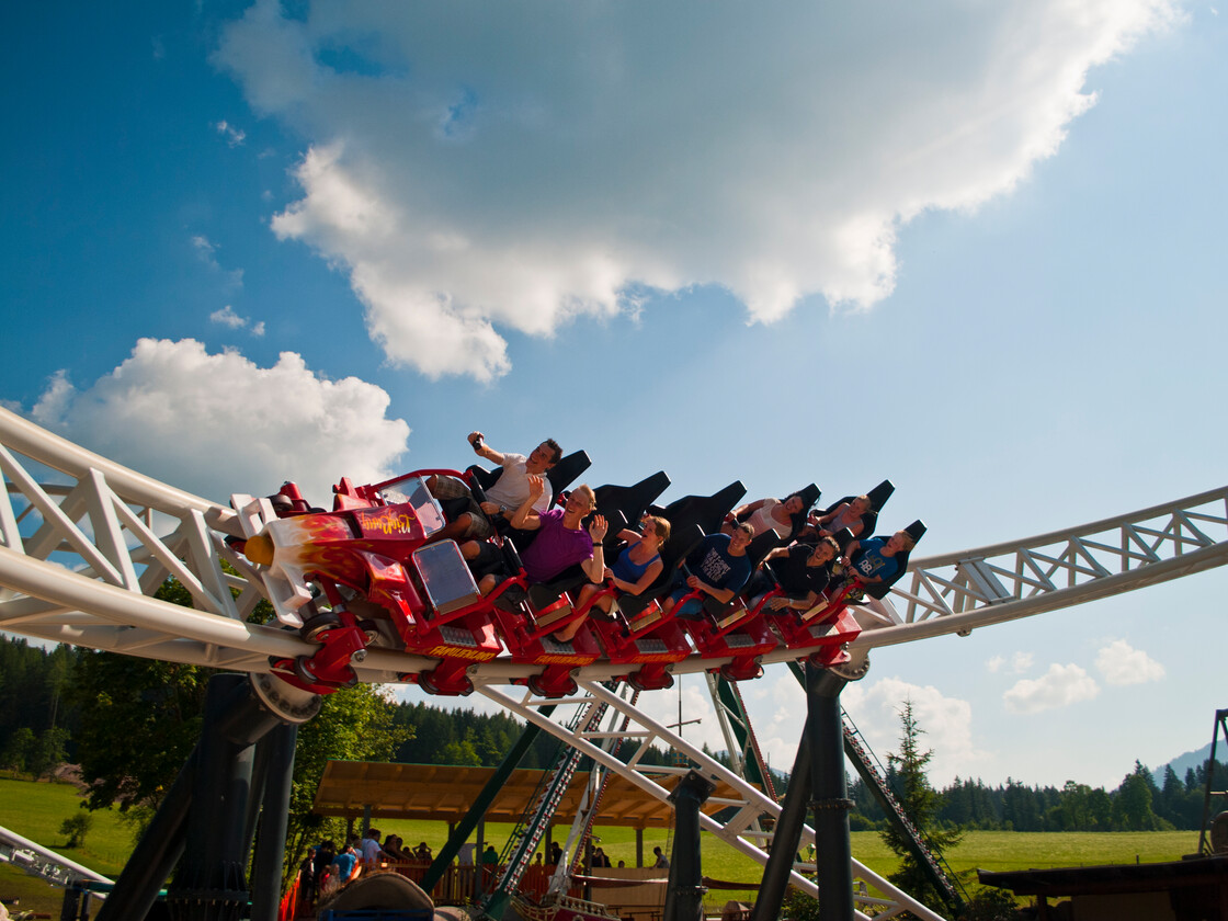 Achterbahn Freizeitpark Familienland Pillerseetal Achterbahn Freizeitpark Familienland Pillerseetal
