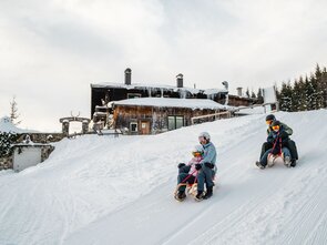 Rodelspaß für die ganze Familie in Saalfelden-Leogang | © Michael Geißler