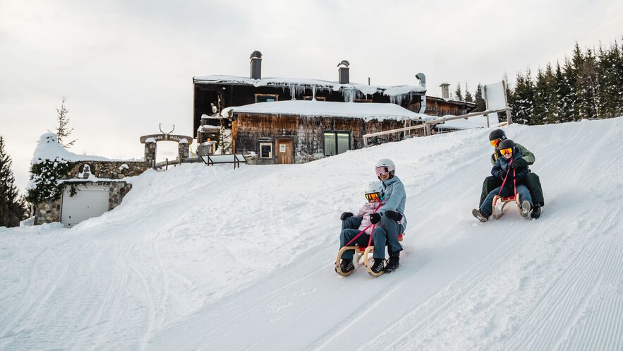 Rodelspaß für die ganze Familie in Saalfelden-Leogang | © Michael Geißler