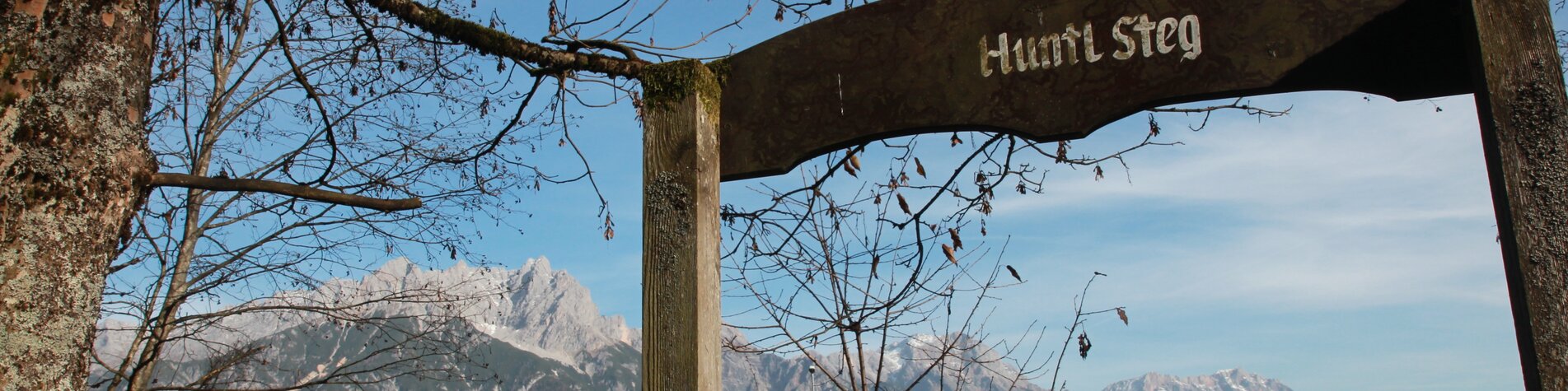 Huntlsteg mit Steinernem Meer in Saalfelden