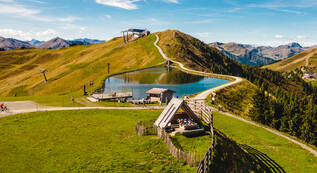 Aerial view of the mountain top at Asitz | © Michael Geißler