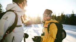 Skitourengeher abseits den Pisten in Saalfelden Leogang | © Moritz Ablinger