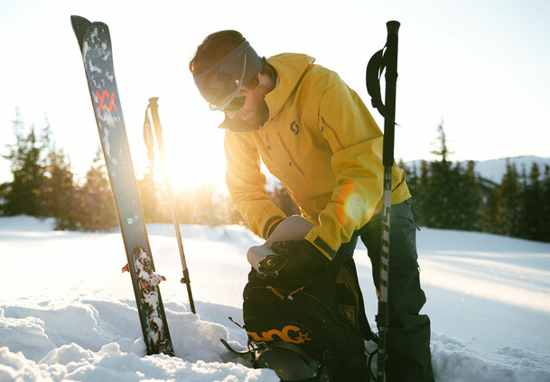 Skitour in Saalfelden Leogang | © Moritz Ablinger Pause beim Skitour gehen in Saalfelden Leogang | © Moritz Ablinger