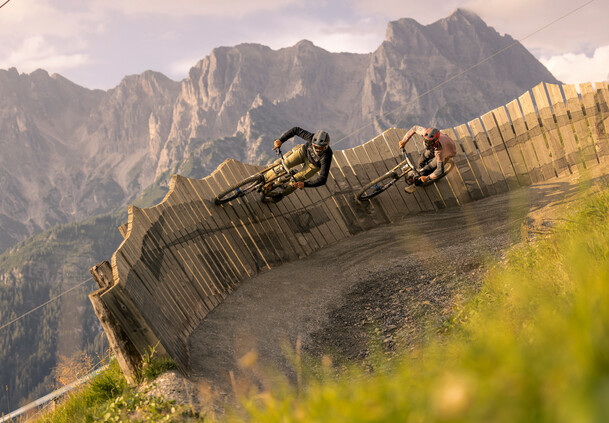 Bikepark in Saalfelden-Leogang | © Klemens König Mountain bikers in the bike park in Saalfelden-Leogang | © Klemens König