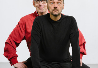 04_Gebrueder-Moped-NeKnE-4-Foto-Christof-Wagner Ko