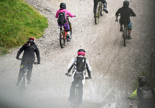 GirlsShredToo_18_MichaelGeißler