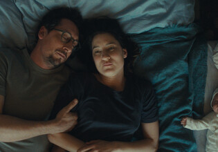 12_MothersBaby_02__c-FreibeuterFilm_CMYK