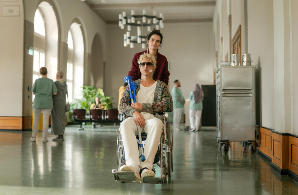 01_NoHItWonder_01© 2025 WARNER BROS