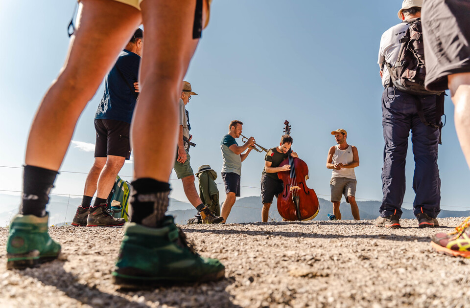 We hike Jazz