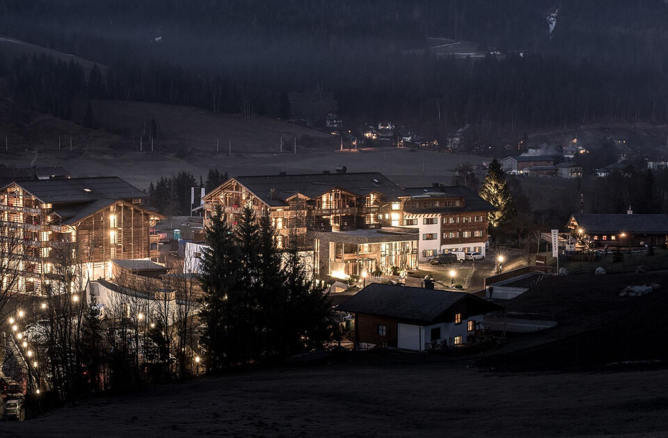 Hotel_bei_nacht
