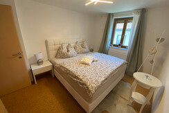 großes Schlafzimmer