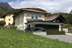 Sommer Vorderansicht