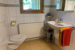 Berg und mehr - DUSCHE-WC #1_Ansicht2