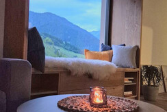 Panoramafenster_Tisch