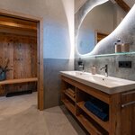 Photo of ap./2 bedrooms/shower or bath tube, WC