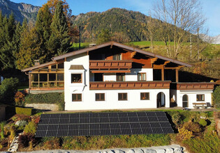 die Südfront des Ferienhauses