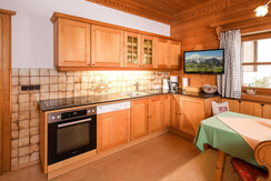 Frühstücks- und Aufenthaltsraum mit Küche