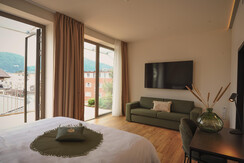 Zimmer m_edited_edited