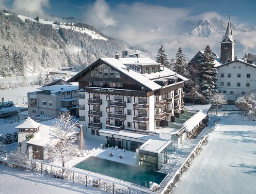 Hotel_Der_Löwe_Leogang_Pool_Winter
