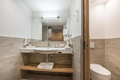 JS Bergklee Bad Hauptansicht