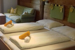 Wohn-& Schlafzimmer Wohn-& Schlafzimmer