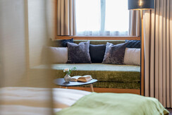 ritzenhof-zimmer-und-suiten-zimmer-bergblick-ansic