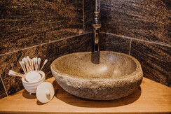 9A520BFF-28BF-40AF-8703-2F50B1500830 9A520BFF-28BF-40AF-8703-2F50B1500830