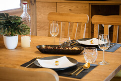 Studio_Holz_Esstisch