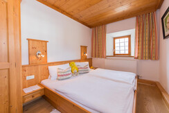 familienbauernhof-urlaub-ferienwohnung-saalfelden-