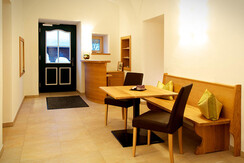 Pension-Kroell-Empfang