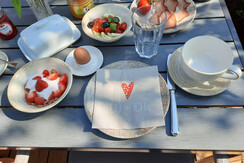 Nice dishes for breakfast, also for kids Nice dishes for breakfast, also for kids