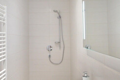 Dusche Zimmer1 Dusche Zimmer1