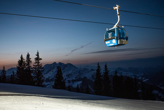 Gondola transport to the Asitz Music Night | © Christoph Bayer