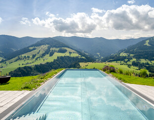 Infinity Pool in Leogang